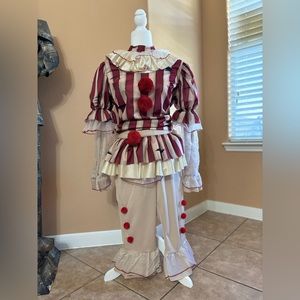 Woman costume 🤡clown🤡